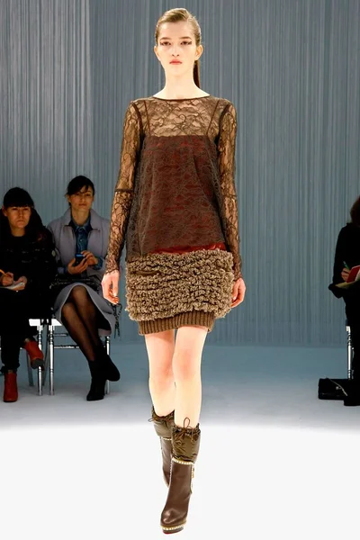 Look 9